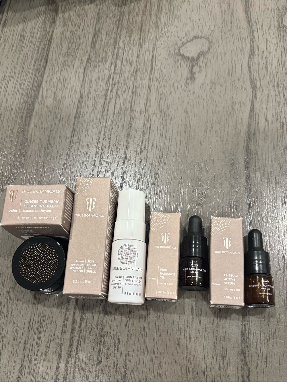 * New Bundle of True Botanicals travel items